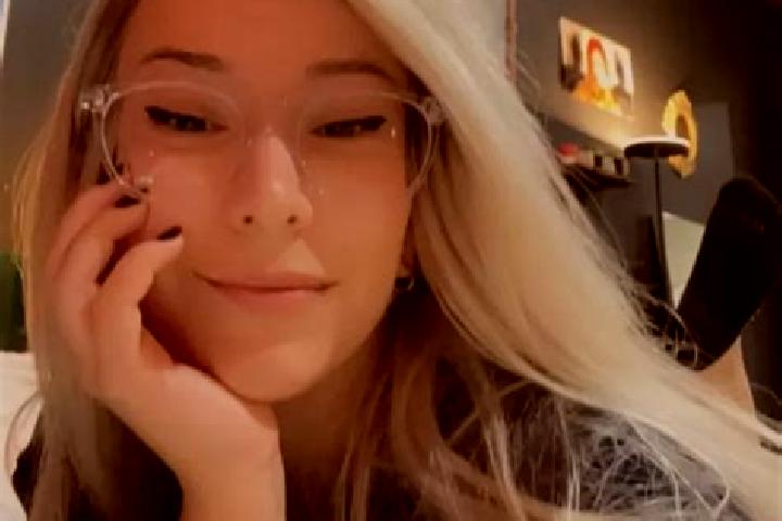 Olivia, 33, a blonde grey-eyed mixed companion based in Triuggio. Offering Overnight, Dinner Date. Available for incall and outcall, day and evening dates.