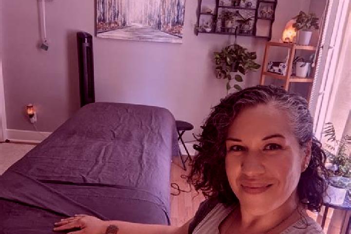 Olivia, 33, a chestnut green-eyed ebony companion based in Raxendorf. Offering Roleplay, Erotic Massage, A-Level, Prostate Massage. Available for incall and ...