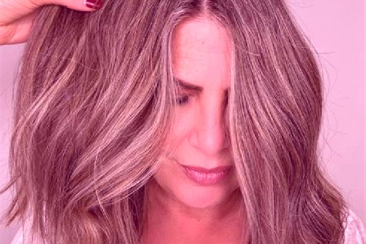 Olivia, 33, a dark blonde grey-eyed latina companion based in Francolise. Offering Couples, CIM, Dinner Date, Erotic Massage, Tantra. Available for incall an...