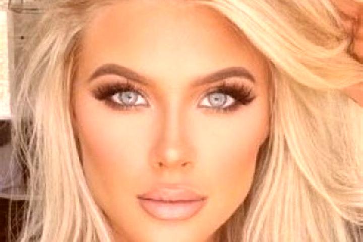 Olivia, 33, a platinum blonde amber-eyed caucasian companion based in Pargaresti. Offering Travel Companion, Deep French Kissing, Roleplay, Tantra. Available...