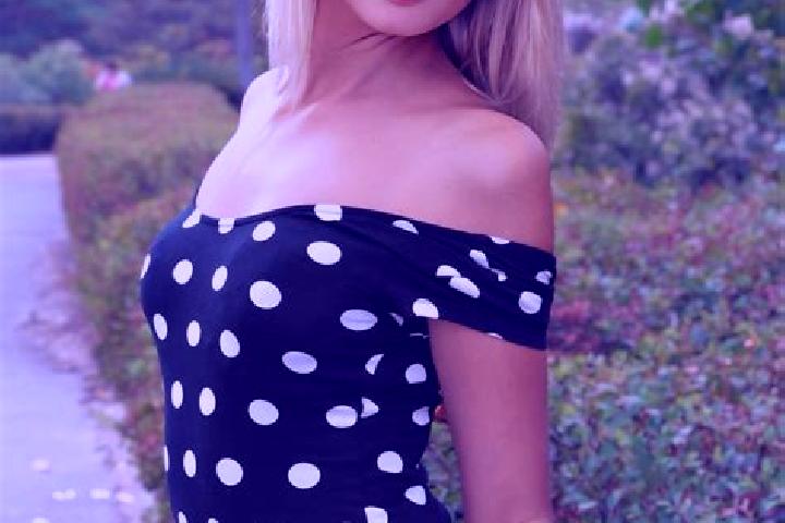 Olivia, 33 — Escort in Chanhassen, United States
