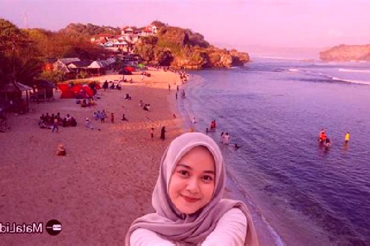 Olivia, 33 — Escort in Karangori Kidul, Indonesia