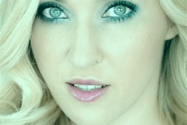 Olivia, 34, a blonde green-eyed caucasian companion based in Union de Reyes. Offering Girlfriend Experience, Travel Companion, 69, Massage, Couples. Availabl...