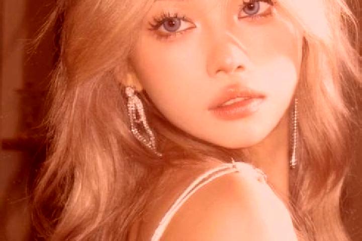 Olivia, 34, a blonde grey-eyed asian companion based in Lug. Offering Girlfriend Experience, CIM, Travel Companion, Tantra, Fetish. Available for incall and ...