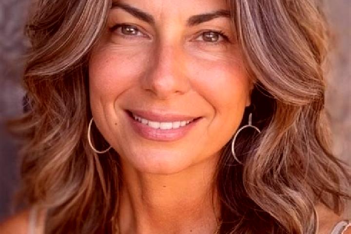 Olivia, 34, a brunette grey-eyed caribbean companion based in Bykivnia. Offering Prostate Massage, Party Girl, Massage, Dinner Date, Deep French Kissing. Ava...