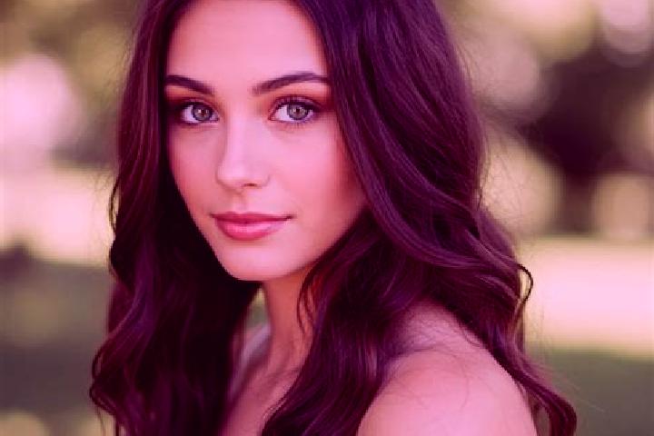 Olivia, 34, a brunette hazel-eyed caucasian companion based in Artsyz. Offering Couples, Dinner Date. Available for incall and outcall, day and evening dates.