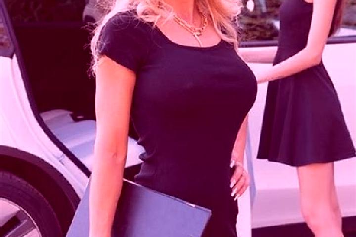 Olivia, 34 — Escort in Dorsel, Germany