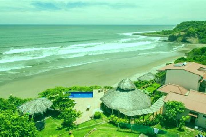 Olivia, 34 — Escort in Jucuapa, El Salvador