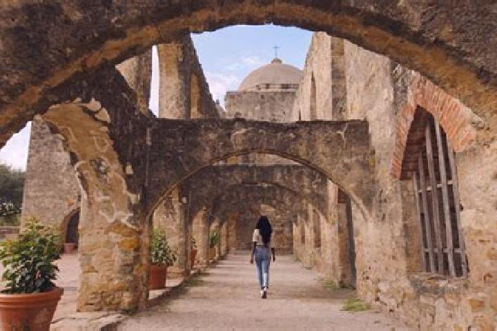 Olivia, 34 — Escort in San Antonio Pueblo, Mexico