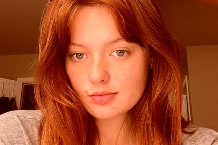 Olivia, 35, a auburn hazel-eyed caucasian companion based in Marcallo. Offering A-Level, Tantra, CIM, Dinner Date. Available for incall and outcall, overnigh...