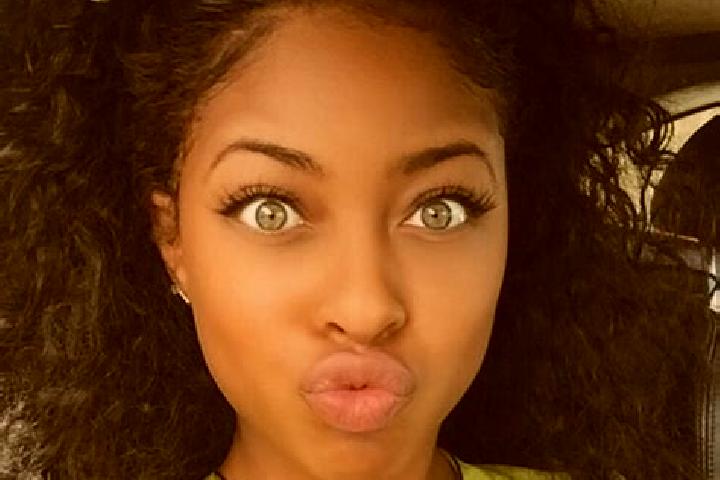Olivia, 35, a black green-eyed ebony companion based in Flying Fish Cove. Offering Tantra, GFE, A-Level. Available for incall and outcall, day and evening da...