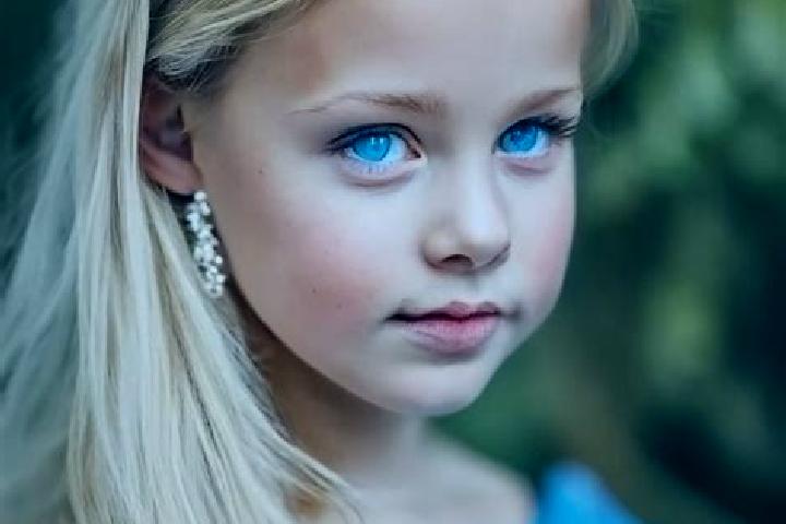 Olivia, 35, a blonde blue-eyed ebony companion based in Tianxingsi. Offering Dinner Date, Overnight. Available for incall and outcall, day and evening dates.