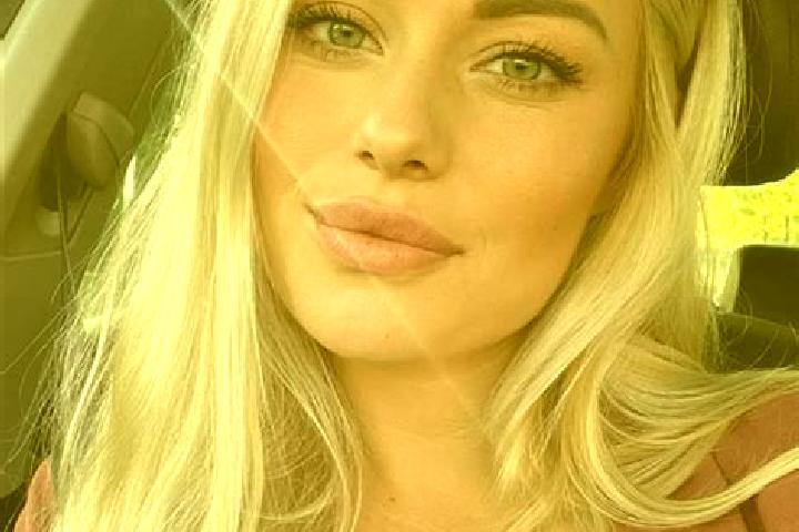 Olivia, 35, a blonde hazel-eyed mediterranean companion based in Asseyokro. Offering Roleplay, BDSM, Couples, Erotic Massage, Tantra. Available for incall an...