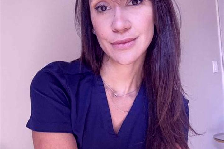 Olivia, 35, a chestnut green-eyed caribbean companion based in San Pedro Tlapacoyan. Offering Roleplay, Erotic Massage, Striptease, Party Girl, Travel Compan...