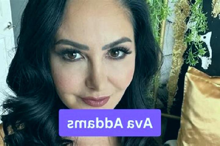 Olivia, 35 — Escort in Ban Phan Don, Thailand