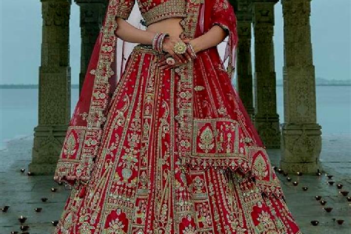 Olivia, 35 — Escort in Modasa, India