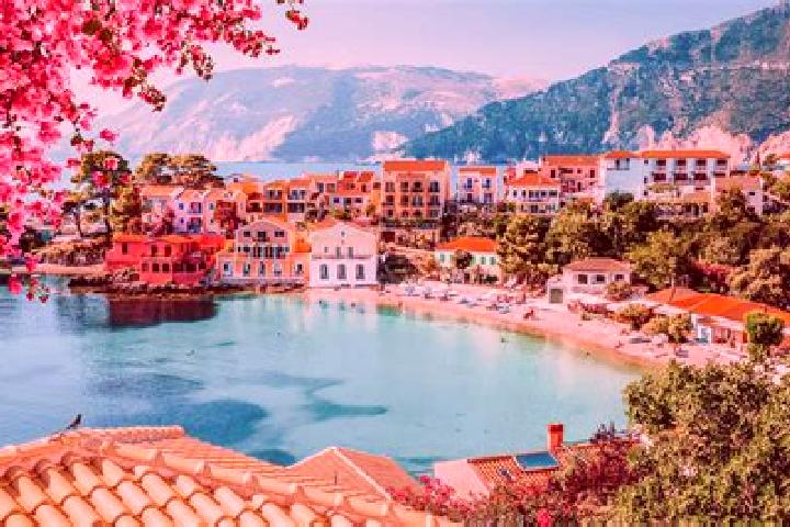 Olivia, 35 — Escort in Moschopotamos, Greece
