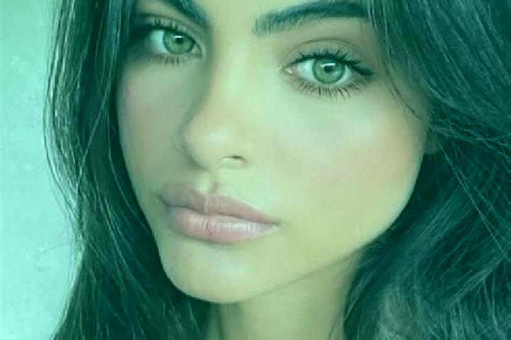 Olivia, 36, a chestnut hazel-eyed caucasian companion based in Ayaviri. Offering Travel Companion, Couples, Tantra, 69. Available for incall and outcall, day...
