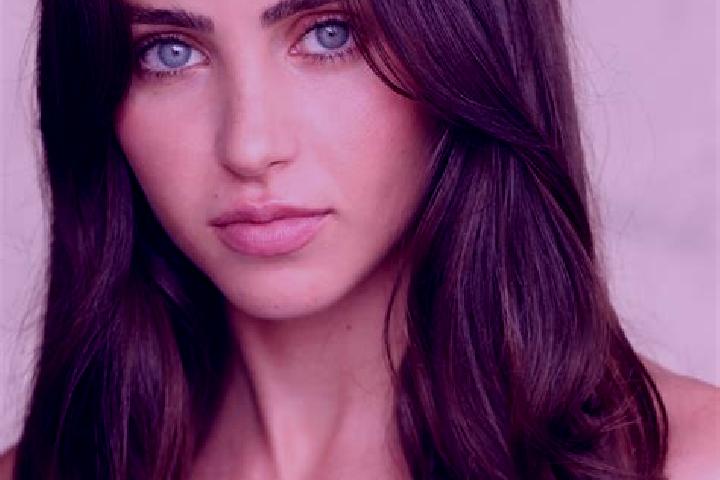 Olivia, 36, a dark blonde brown-eyed latina companion based in Hody-Dobrovidka. Offering A-Level, Erotic Massage, 69, Prostate Massage. Available for incall ...