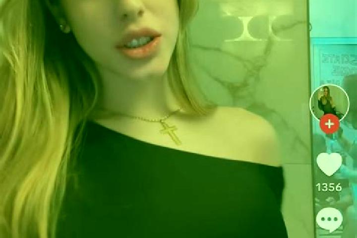 Olivia, 36 — Escort in Conca della Campania, Italy