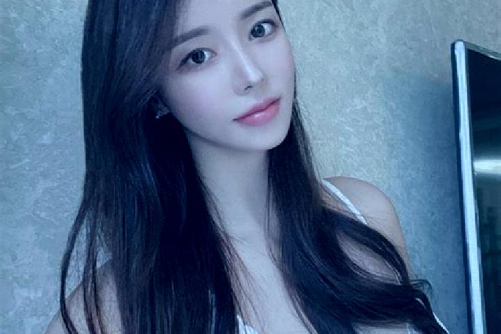 Olivia, 36 — Escort in Dikou, China