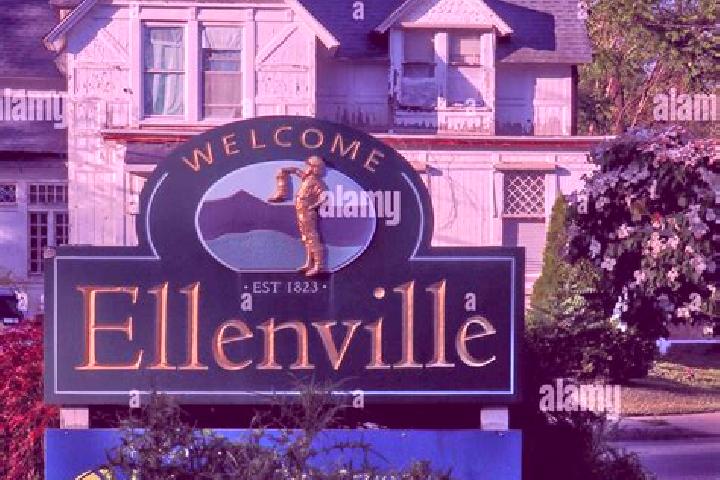 Olivia, 36 — Escort in Ellenville, United States
