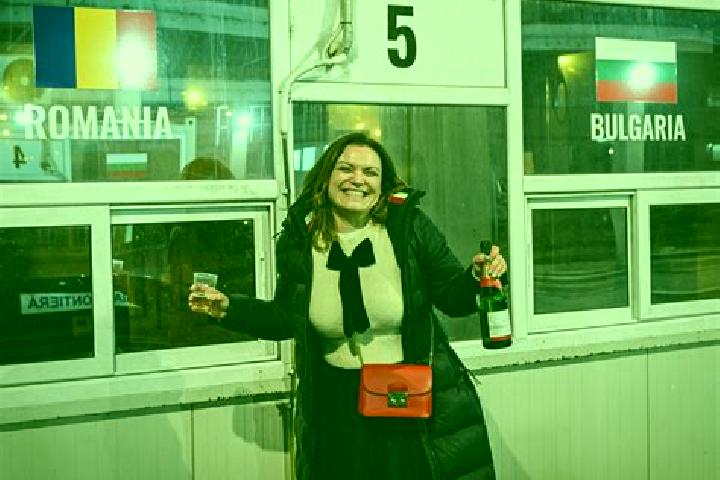 Olivia, 36 — Escort in Telciu, Romania