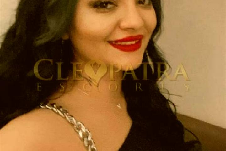 Olivia, 37, a black blue-eyed latina companion based in Tebedu. Offering Couples, OWO, Party Girl, Deep French Kissing. Available for incall and outcall, day...