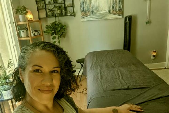 Olivia, 37, a black dark-eyed mediterranean companion based in Le Sueur. Offering Massage, Tantra, Couples. Available for incall and outcall, day and evening...