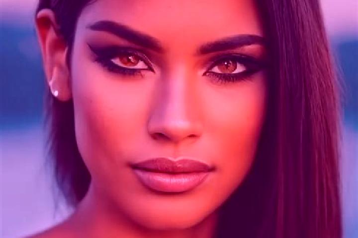 Olivia, 37, a red brown-eyed latina companion based in Olavarria. Offering Massage, Deep French Kissing, Roleplay, A-Level. Available for incall and outcall,...