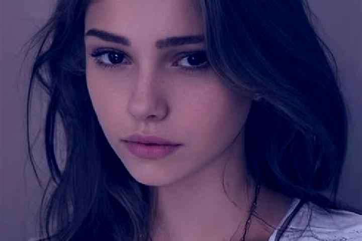 Olivia, 38, a chestnut dark-eyed slavic companion based in Phen. Offering Couples, Travel Companion, Party Girl. Available for incall and outcall, day and ev...