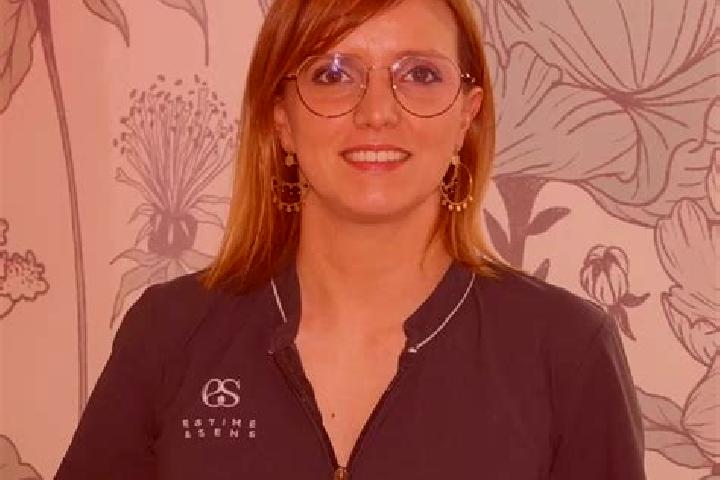 Olivia, 38 — Escort in La Genetouze, France