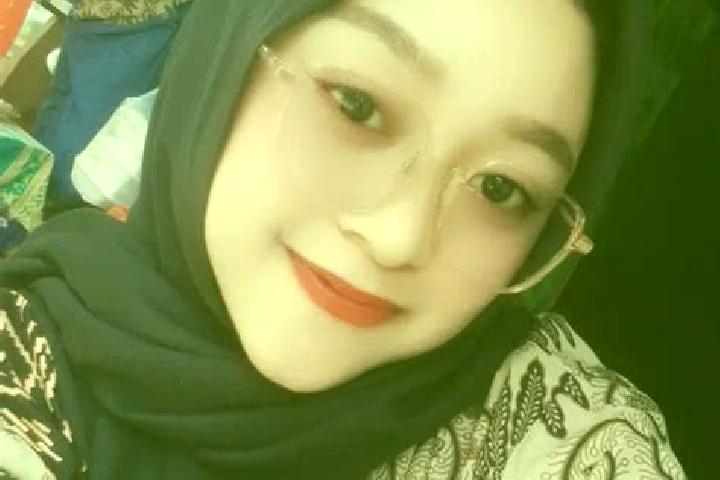 Olivia, 38 — Escort in Sambong, Indonesia