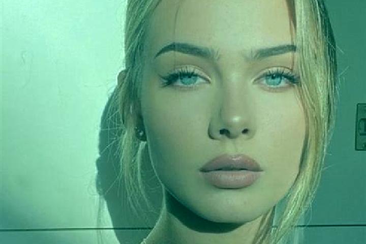 Olivia, 39, a blonde amber-eyed european companion based in Douglas. Offering Overnight, Party Girl, Prostate Massage, A-Level. Available for incall and outc...