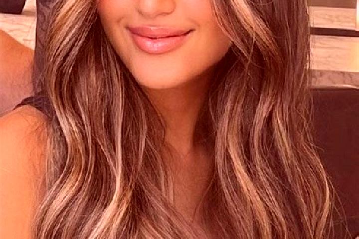 Olivia, 39, a dark blonde brown-eyed middle eastern companion based in Kizil skoye. Offering Erotic Massage, A-Level, BDSM, Travel Companion. Available for i...