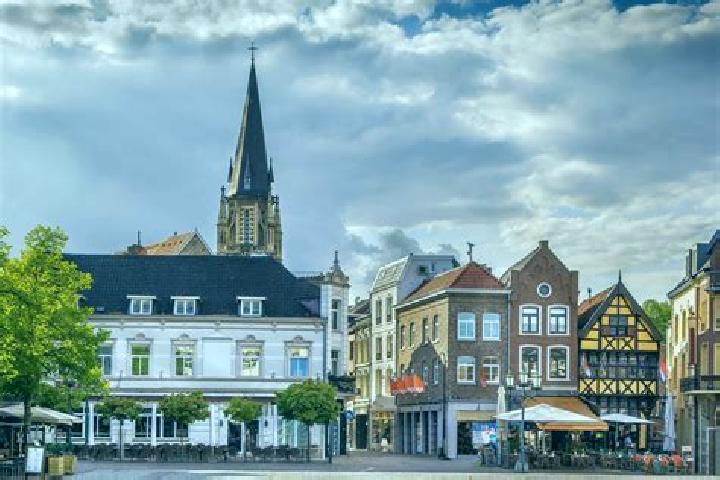 Olivia, 39 — Escort in Sittard, Netherlands