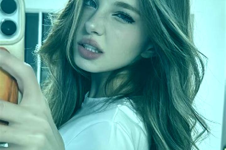 Olivia, 39 — Escort in Wake, Japan