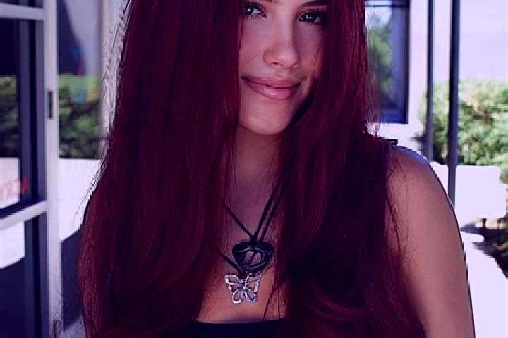 Penelope, 20, a auburn dark-eyed caucasian companion based in Punta Chueca. Offering Duos, OWO, Couples, Massage. Available for incall and outcall, day and e...