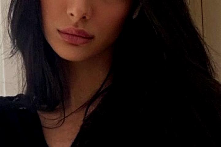 Penelope, 20, a chestnut dark-eyed middle eastern companion based in Jakomini. Offering Party Girl, Couples, GFE, Prostate Massage, A-Level. Available for in...
