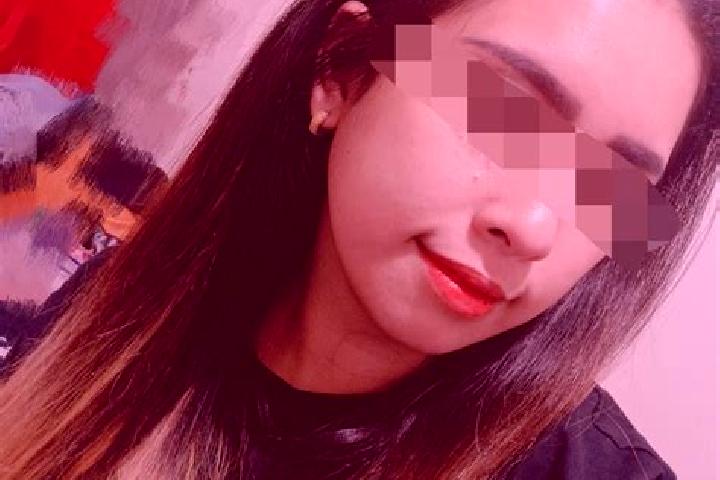 Penelope, 20, a red dark-eyed mixed companion based in Cumbitara. Offering Deep French Kissing, CIM, Massage, 69. Available for incall and outcall, day and e...