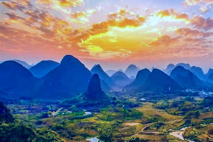Penelope, 20 — Escort in Cuiping, China