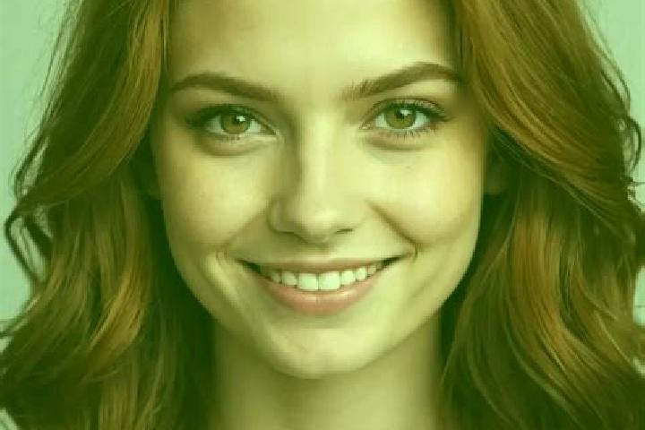 Penelope, 21, a auburn hazel-eyed european companion based in Dummerstorf. Offering Dinner Date, Striptease, Girlfriend Experience, Prostate Massage, Couples...