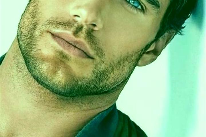 Penelope, 21, a black blue-eyed indian companion based in Bogatoye. Offering A-Level, Dinner Date, Overnight, Fetish. Available for incall and outcall, overn...