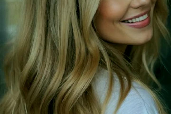 Penelope, 21, a blonde hazel-eyed european companion based in Santiago de la Puebla. Offering 69, Deep French Kissing, Duos, Overnight. Available for incall ...