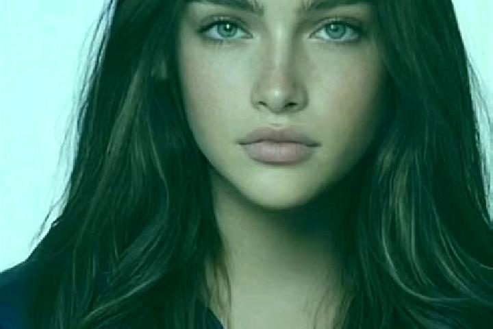 Penelope, 21, a brunette blue-eyed middle eastern companion based in Wirwignes. Offering A-Level, Fetish, Erotic Massage. Available for incall and outcall, d...