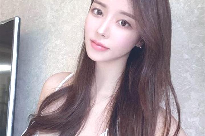 Penelope, 21 — Escort in Changmu, China