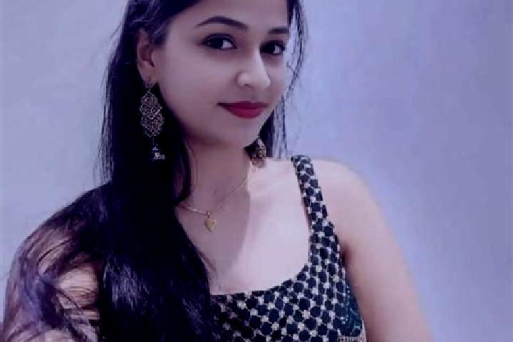 Penelope, 21 — Escort in Kolhapur, India