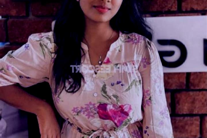 Penelope, 21 — Escort in Manjeri, India