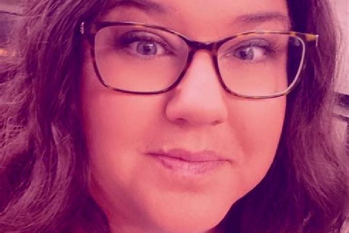 Penelope, 21 — Escort in Oliver Springs, United States