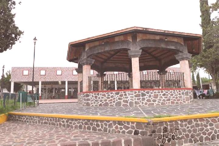 Penelope, 21 — Escort in Santa Maria Ajoloapan, Mexico